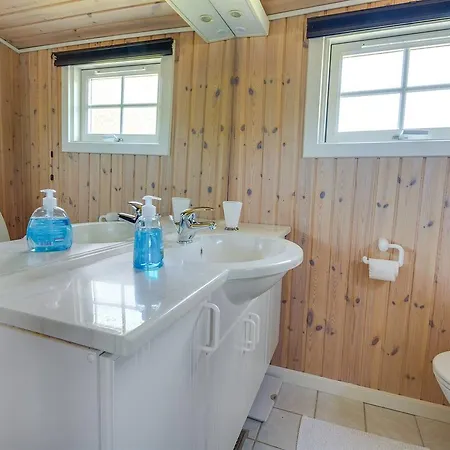Hébergement de vacances Three-bedroom Holiday In *