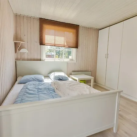 Hébergement de vacances Three-bedroom Holiday In *